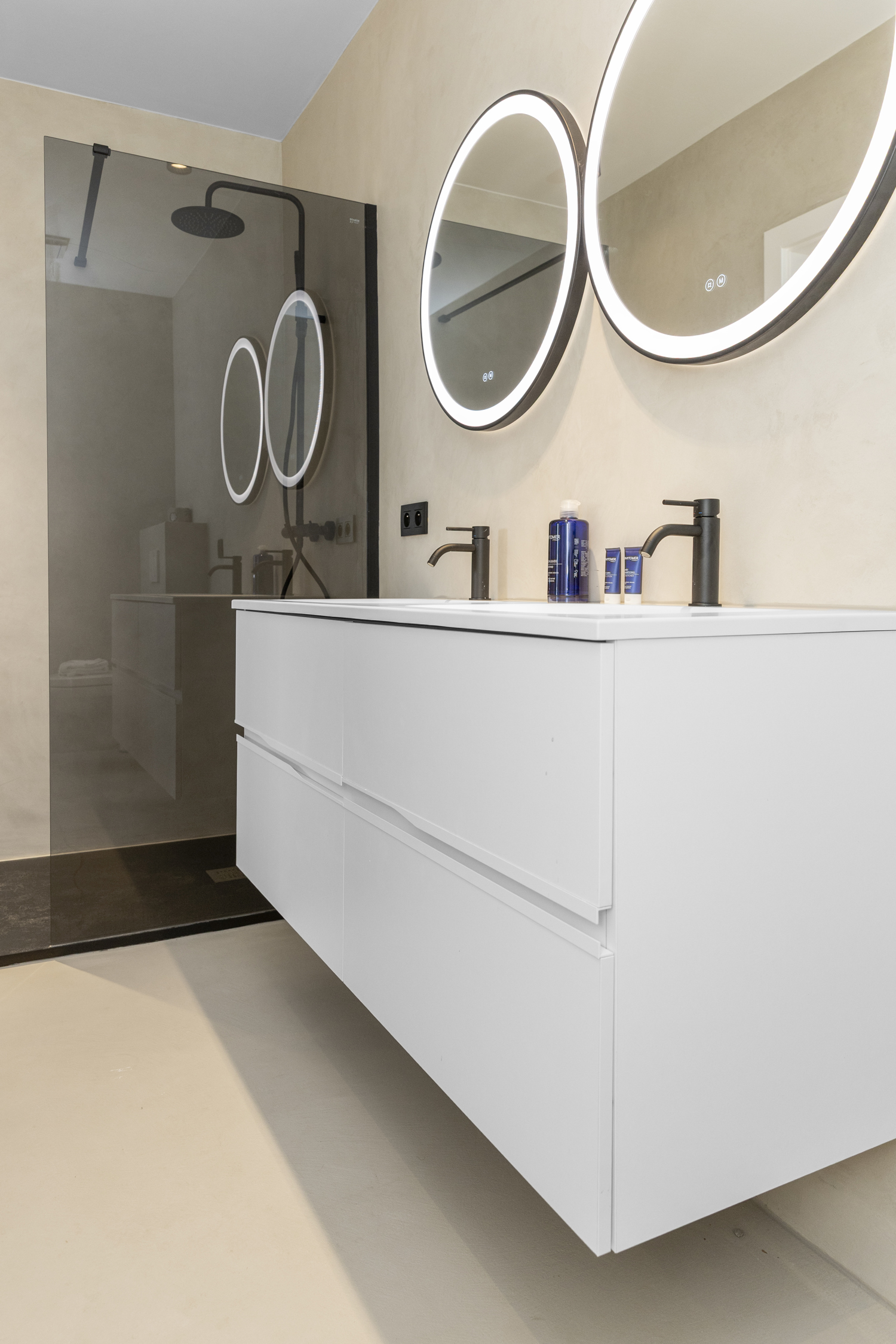 sorobon-bay-interior-honeymoon_007_WEB