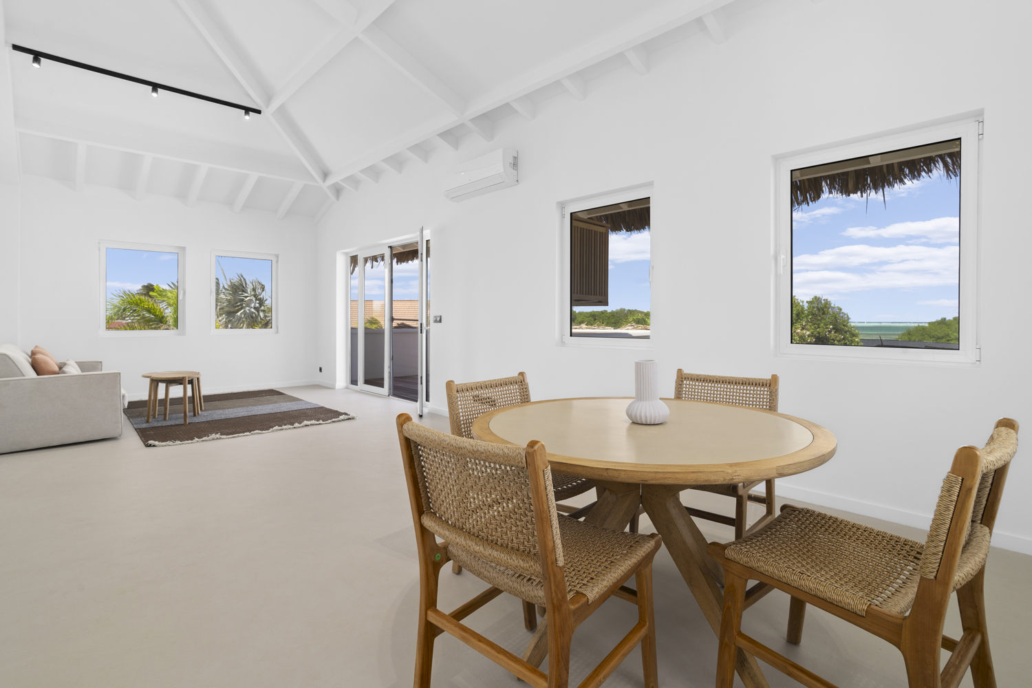 sorobon-bay-interior-honeymoon_010 sorobon-bay-interior-honeymoon_010