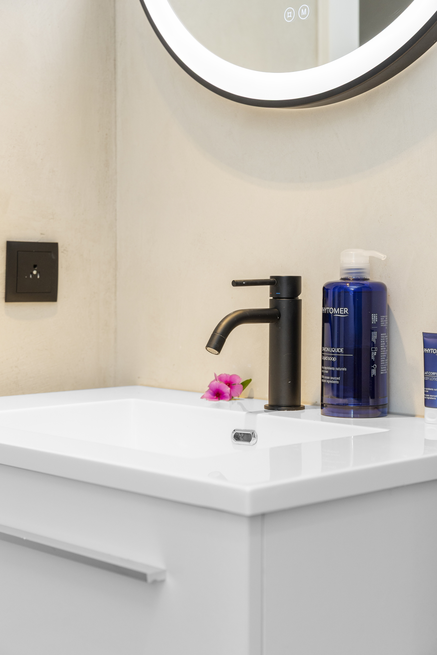 sorobon-bay-interior-studio-1st-floor_019