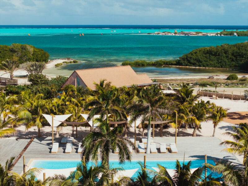 sorobon-bay-hotel_pool_049_WEB