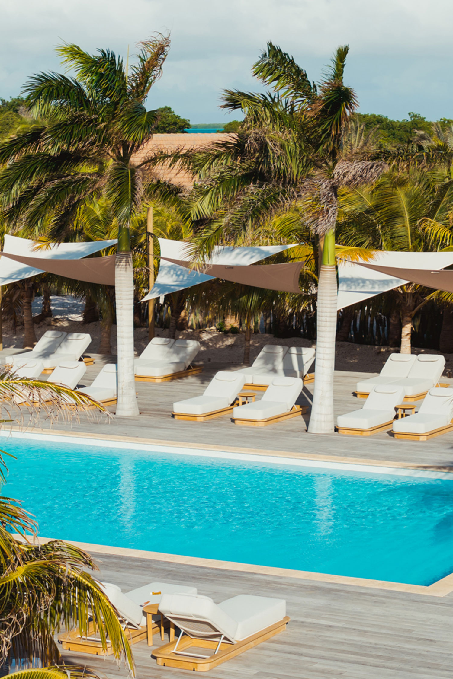 sorobon-bay-hotel_pool_050_WEB